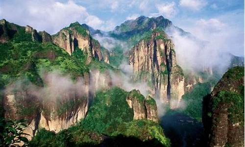 浙江最美十大山景点_浙江最美十大山景点排