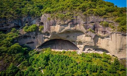 大别山石窟风景区_大别山石窟风景区门票多少钱